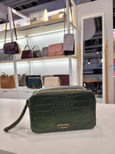 將圖片載入圖庫檢視器 Camera Bag