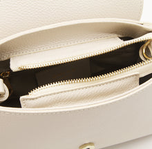 將圖片載入圖庫檢視器 Flap Bag