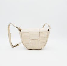 將圖片載入圖庫檢視器 Saddle Bag