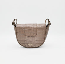 將圖片載入圖庫檢視器 Saddle Bag