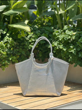 將圖片載入圖庫檢視器 RG-06-small
