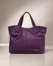 將圖片載入圖庫檢視器 Holiday Small Tote
