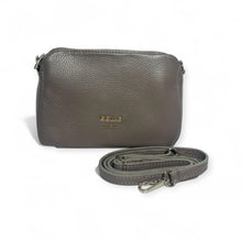 將圖片載入圖庫檢視器 Mini camera bag

