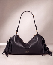 將圖片載入圖庫檢視器 Tassels hobo
