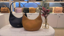 將圖片載入圖庫檢視器 Loop hobo

