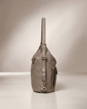 將圖片載入圖庫檢視器 Backpack
