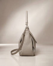 將圖片載入圖庫檢視器 Double folded hobo
