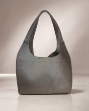 將圖片載入圖庫檢視器 Square tote
